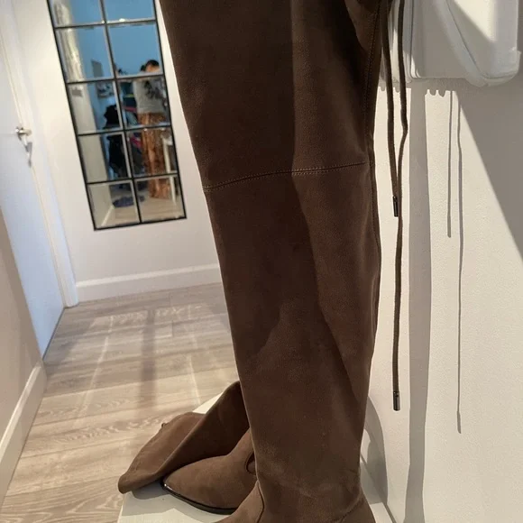 Brown Suede Over-the-Knee Boots - Picture 4 of 9